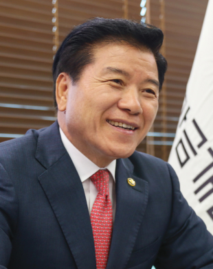 Kim Kyung-ahn, Administrator of the Saemangeum Development and Investment Agency | © SDIA