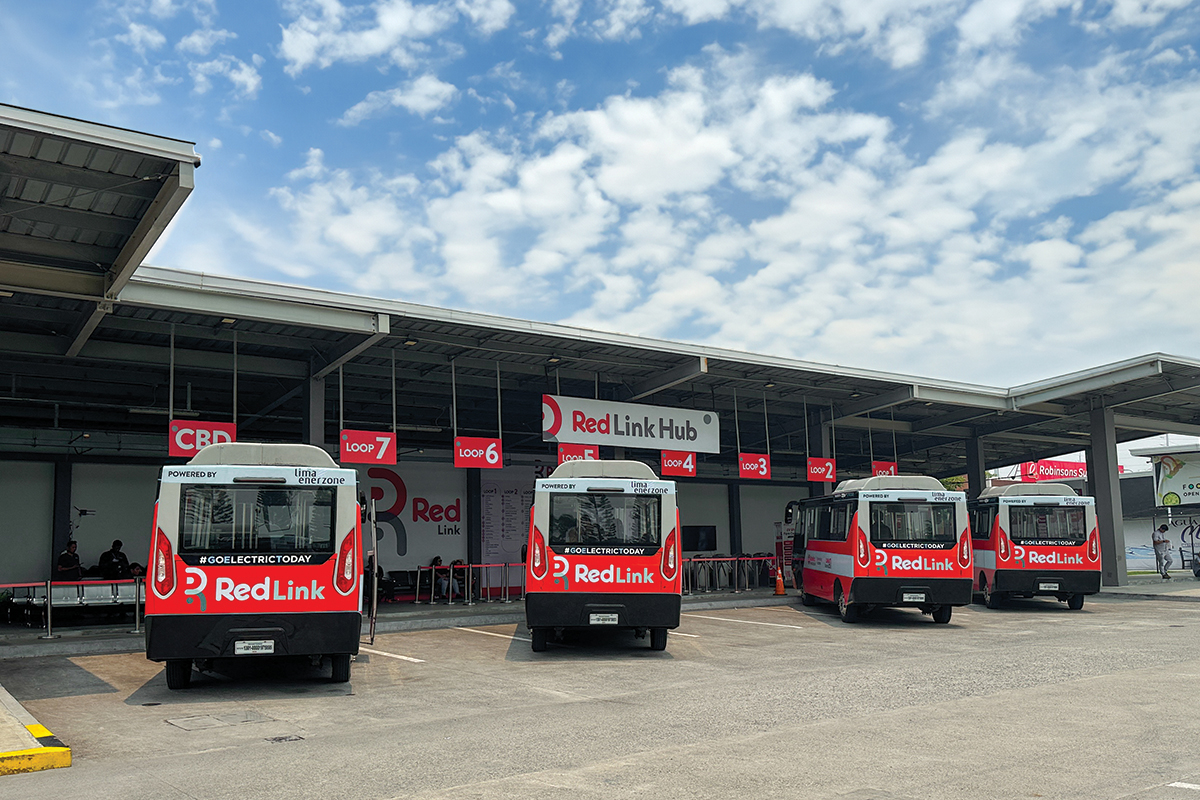 In pursuit of its net-zero carbon objectives, Aboitiz InfraCapital’s economic estates have implemented a groundbreaking transition to electric vehicles for its intra-estate transportation system. This bold move not only significantly reduces carbon emissions, but also sets a new standard for sustainable transportation within industrial estates. | © ABOITIZ GROUP