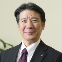 Principal Sekai Funayama