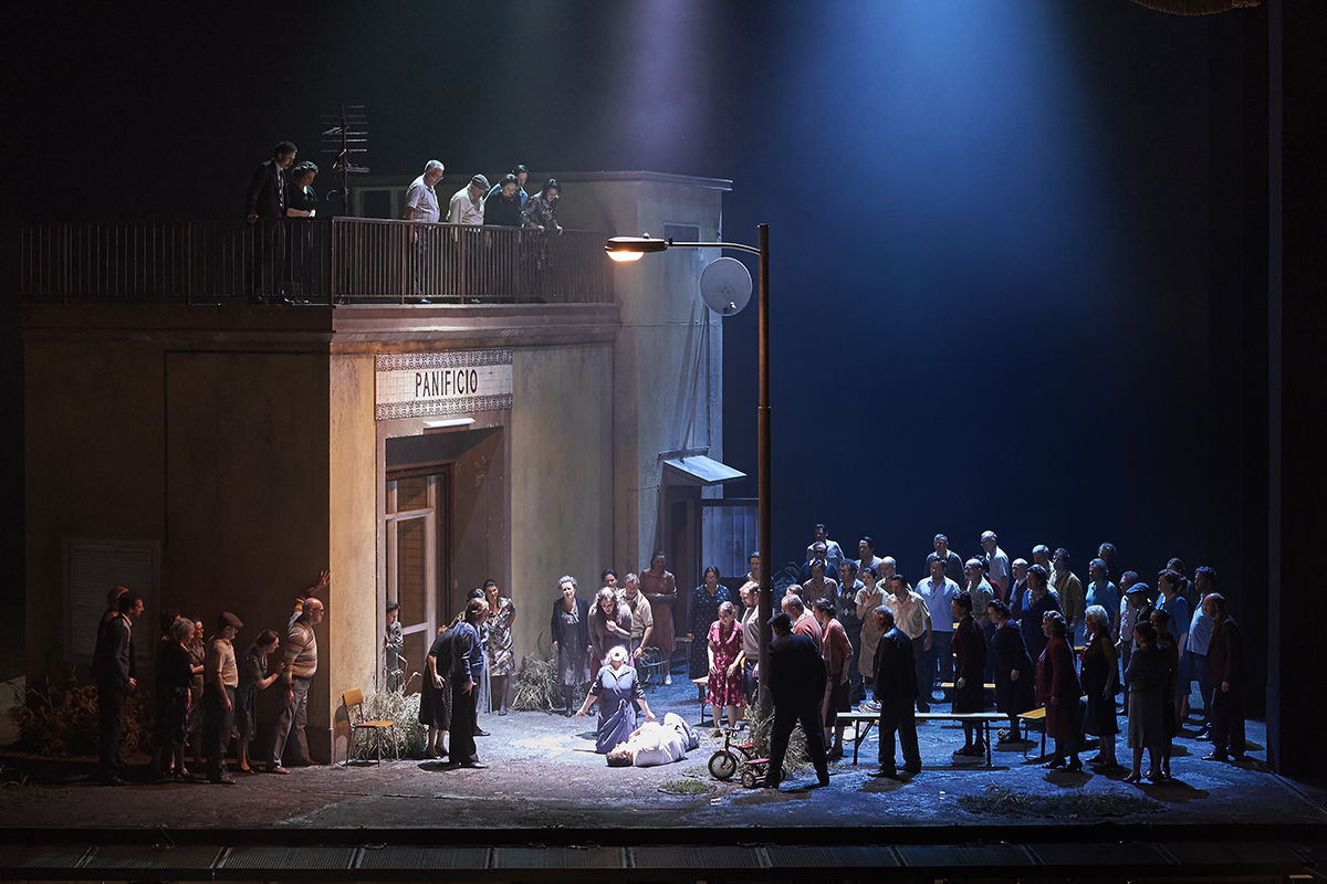 IVOR KERSLAKE / ROYAL OPERA HOUSE
