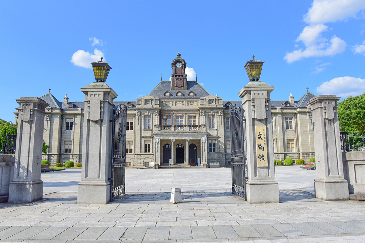 The Bunshokan, a brick building constructed in 1916 that was formerly used as the prefectural government building, is a National Cultural Property. | YAMAGATA CITY