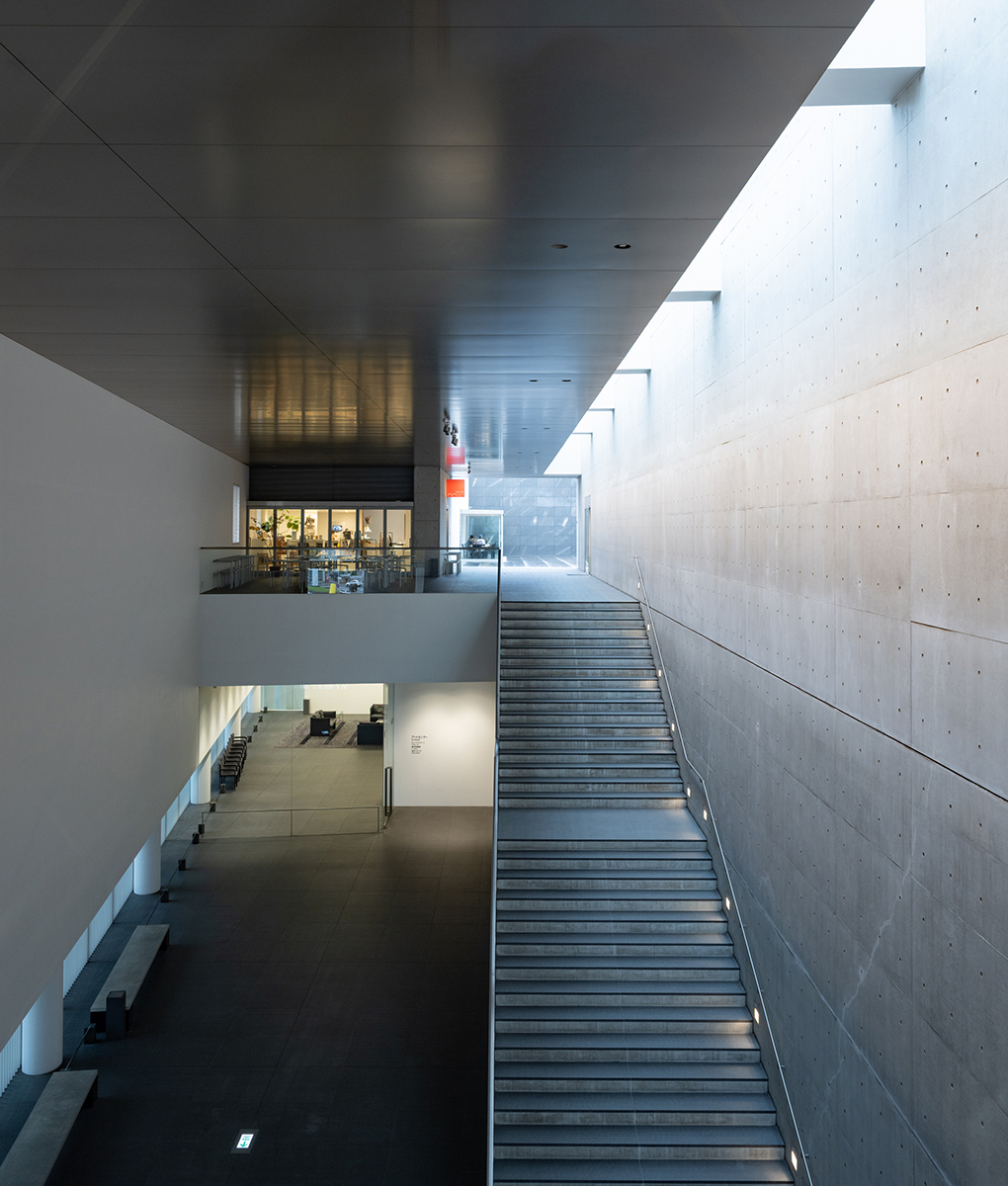 A modern art museum that combines a novel take on architecture